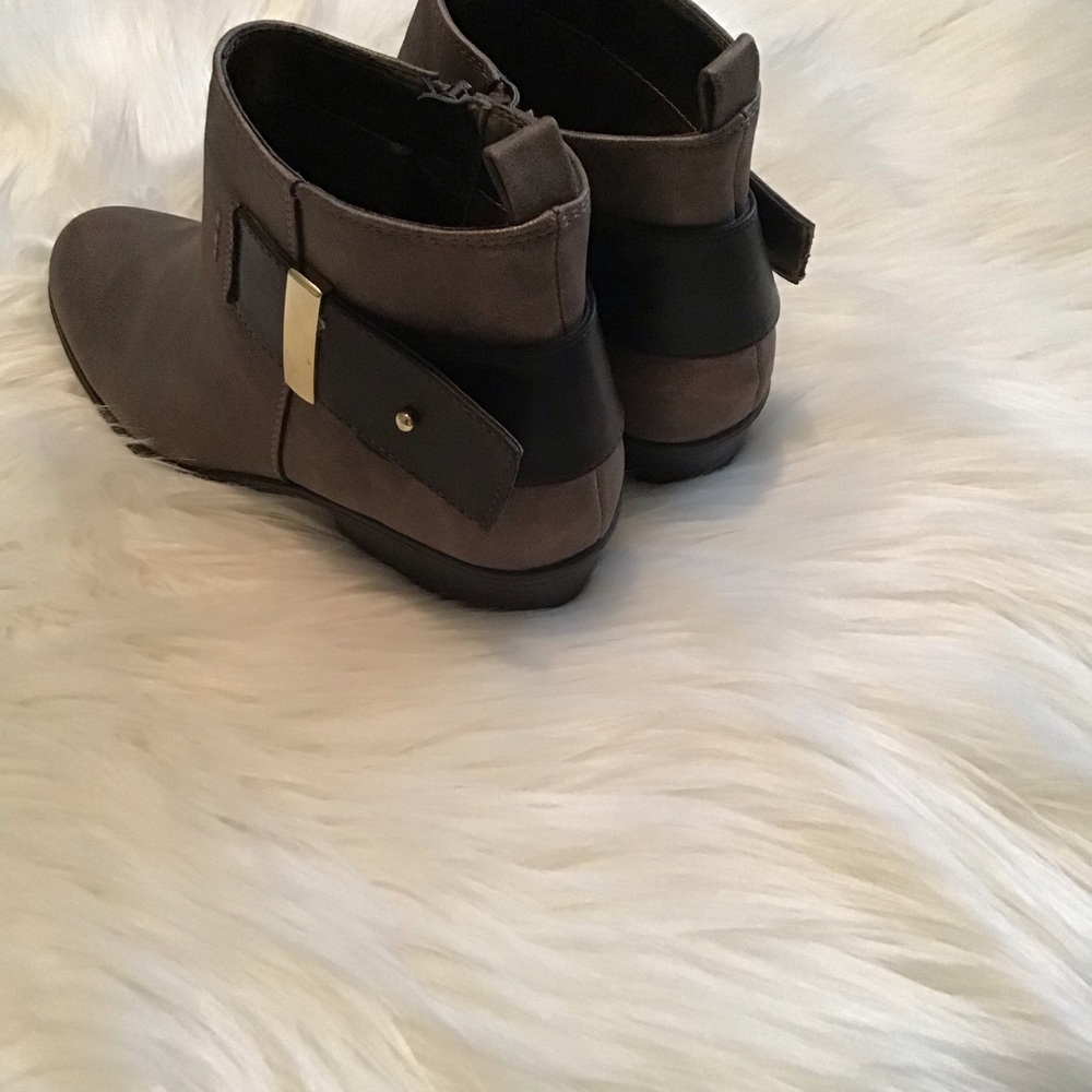 ❌SOLD❌ White Mountain Bronze Limerick Booties 7M - Picture 5 of 8
